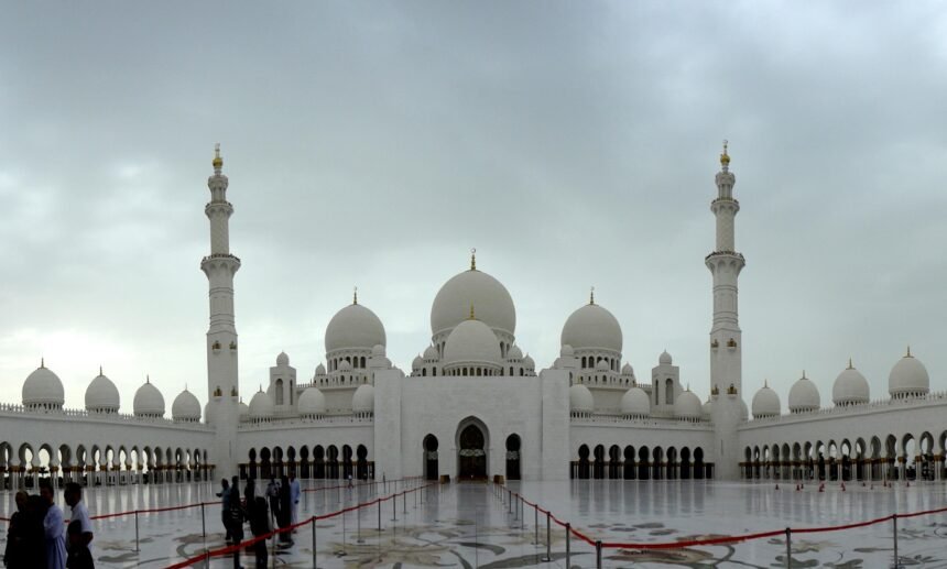 Mosques in the Gulf Region