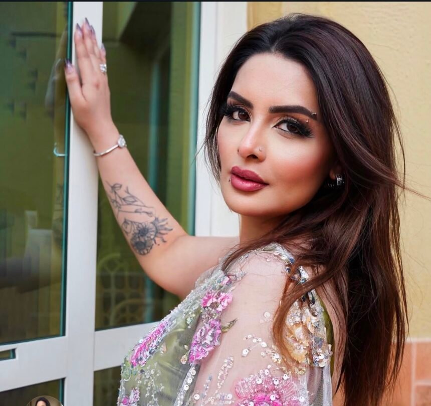 Abeeha Mamoon Is Turning Makeup Artistry Into A Mission Of Empowerment 1 Abeeha Mamoon