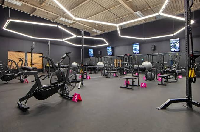Best Gyms in Dubai Ultimate Guide For Your Complete Fitness 3 Dubai Gyms