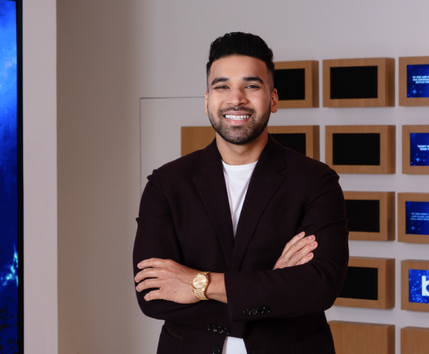 Moyn Islam Is Turning Entrepreneurial Success Into Opportunity for Others 1 Moyn Islam
