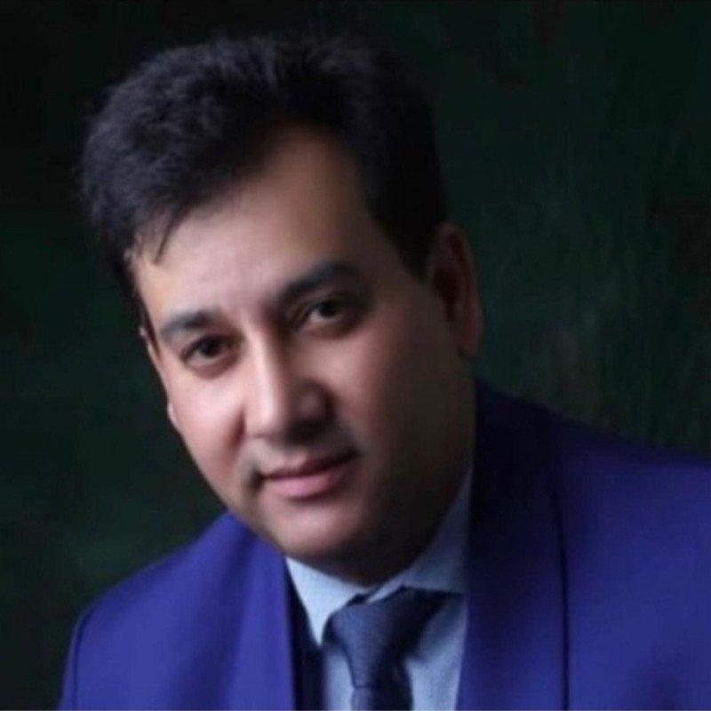 7 Powerful Lessons From Amit Malhotra’s Real Estate Journey 1 Amit Malhotra