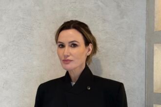 Alexandra Mills