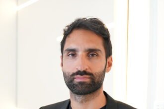 Dr. Lyor Hanan