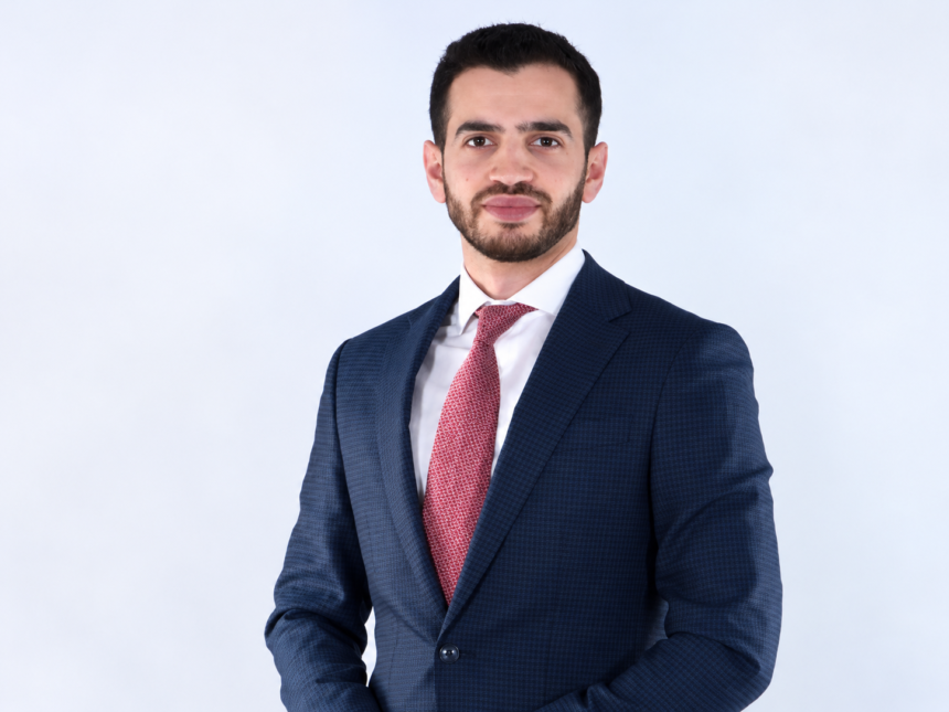 Manaf Khatib: Transforming Lives Through Plastic Surgery and Medical Innovation 1 Manaf Khatib