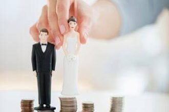 Manage Money as a Couple