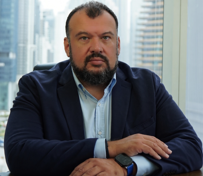 Status Group: Simplifying Global Immigration and Corporate Advisory Services 1 Status Group
