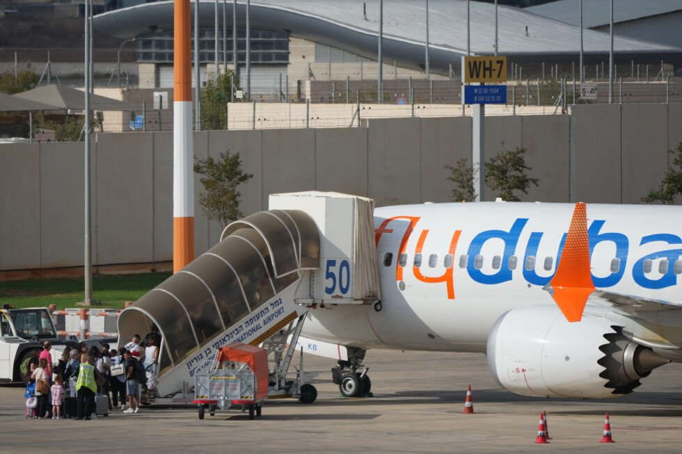 What Really Happened Aboard flydubai FZ1073 During Attempted Terror Attack 2 flydubai FZ1073 incident